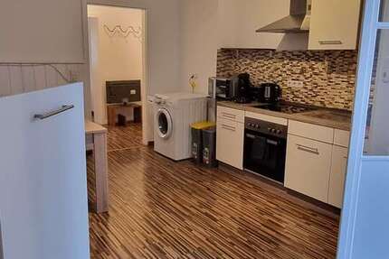 Zimmer Düsseldorf Pempelfort - 2 Zimmer, 1.390&euro; | Angebot:25433431