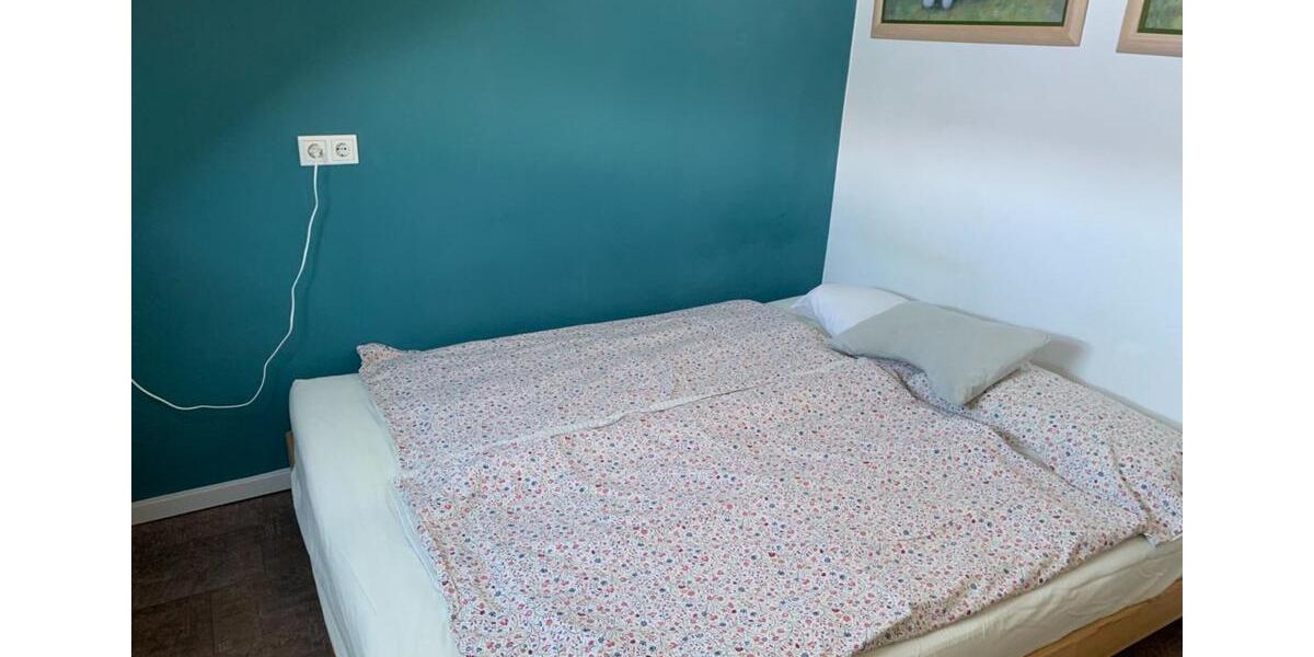 Moblierte Dachgeschosswohnung ab September 2026 zu vermieten 2 zimmer