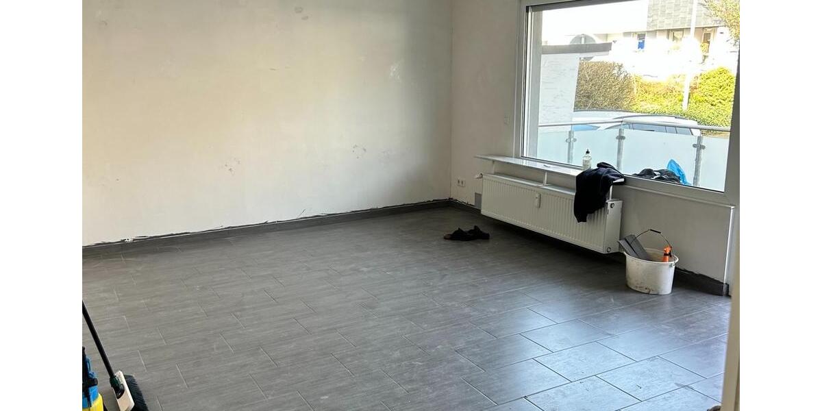 Etagenwohnung Leverkusen Bergisch Neukirchen - 2.5 Zimmer, 67 m&sup2;, 700&euro; | Angebot:25421975