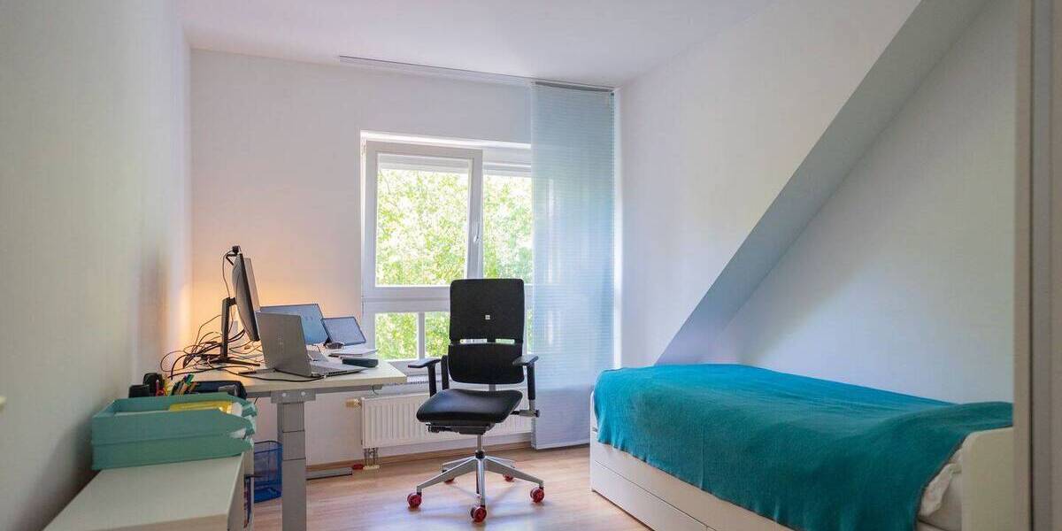 Etagenwohnung Krefeld / Cracau Cracau - 4 Zimmer, 91 m&sup2;, 279.000&euro; | Angebot:23964581