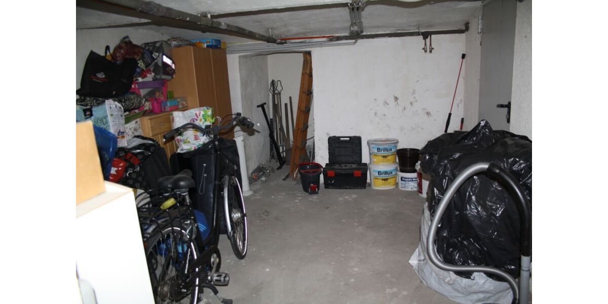 Provisionsfrei* Mehrfamilienhaus mit 277 m² Wohnfläche, komplett renoviert, vollvermietet, provisionsfrei vom Handwerker - Mehrfamilienhaus, Wohnhaus Duisburg Duisburg-Mitte | Angebot:26498458