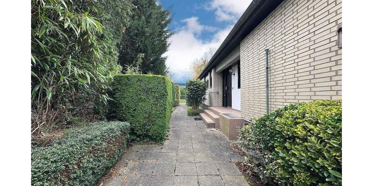 Bungalow Neuss Rosellen - 4 Zimmer, 156 m&sup2;, 689.000&euro; | Angebot:25211928