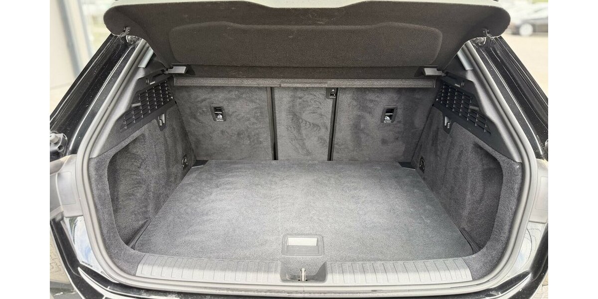 Audi A3 35 TDI S-Line / Kamera / Gewindefahrwerk 100.000 km 20.890 &euro; Mönchengladbach 41066