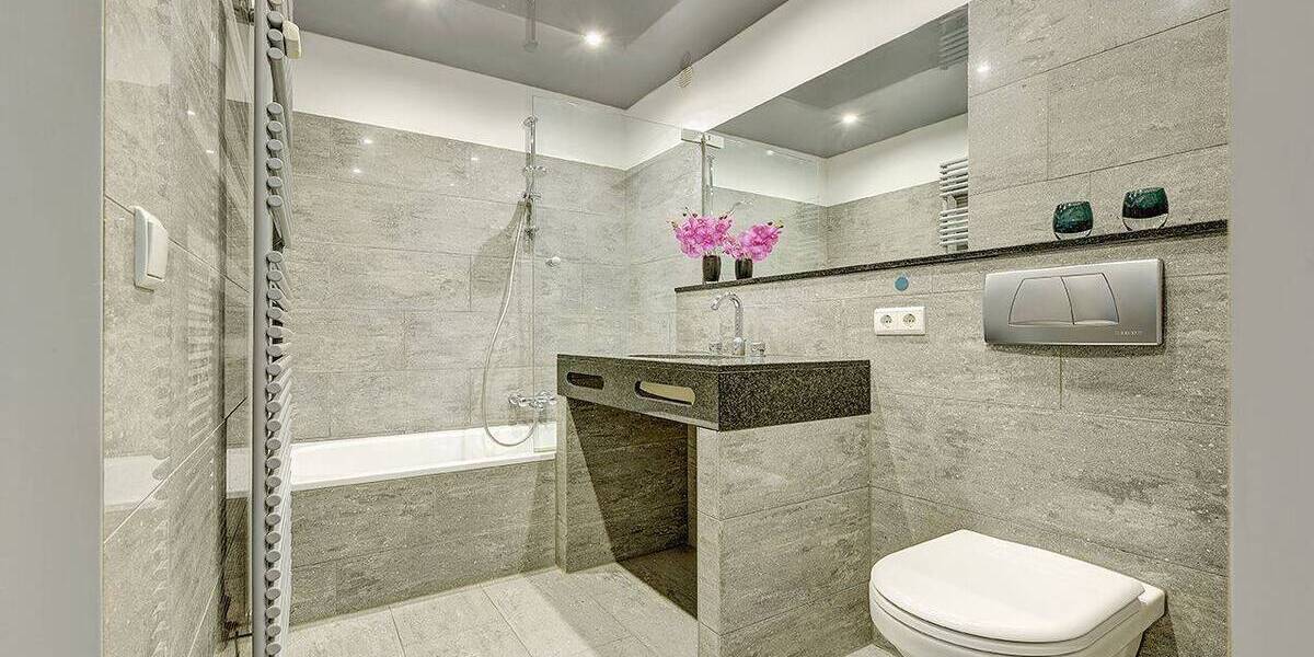 Etagenwohnung Düsseldorf Golzheim - 2 Zimmer, 65 m&sup2;, 359.000&euro; | Angebot:26731330