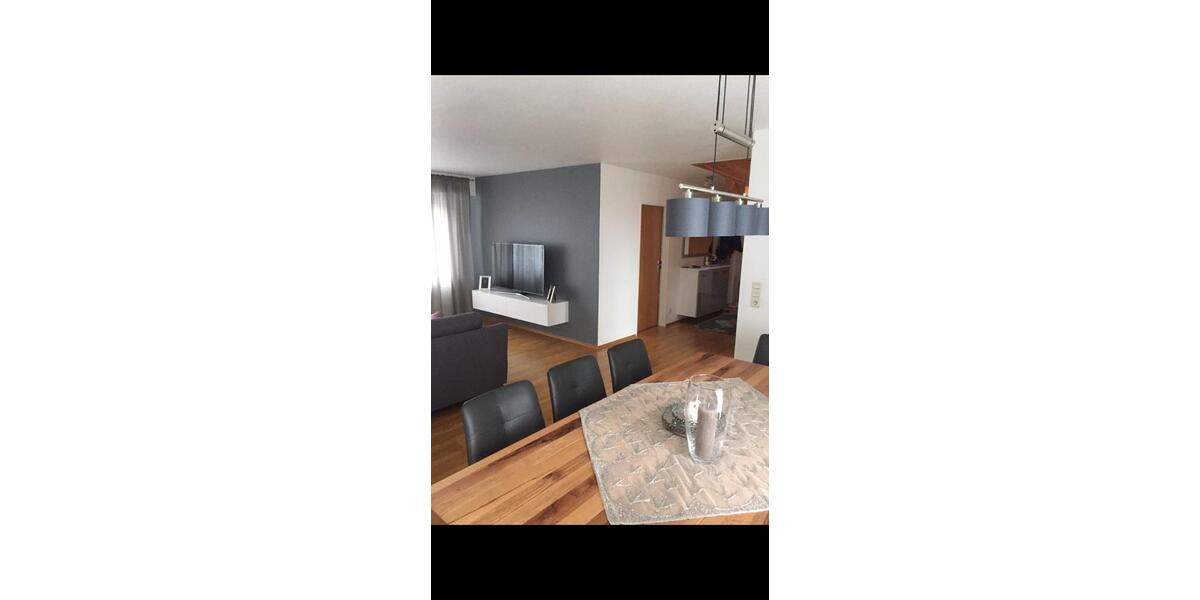 Maisonette in Burscheid:Zentrumsnah,ruhig, 2 Bäder,TG,&Balkone 3 zimmer