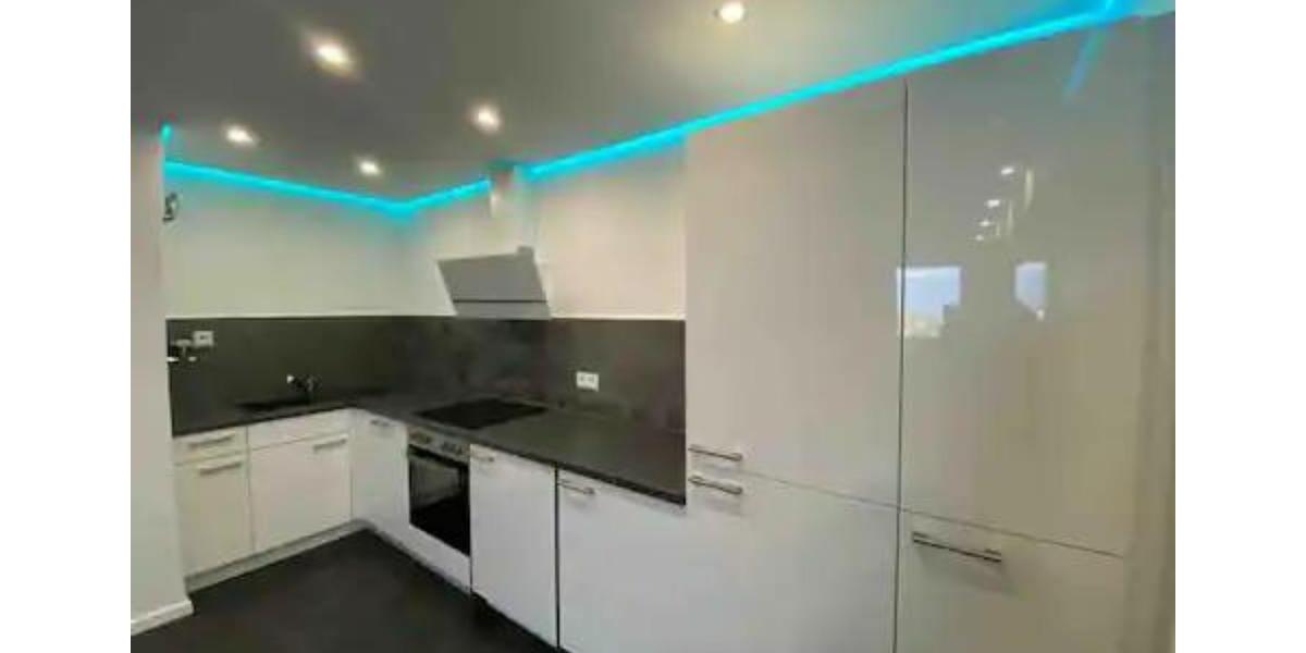 Etagenwohnung Neuss - 2 Zimmer, 70 m&sup2;, 1.300&euro; | Angebot:25806836