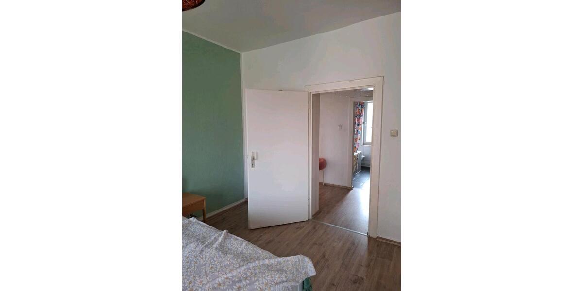 Etagenwohnung Duisburg Duisburg-Mitte - 2.5 Zimmer, 67 m&sup2;, 655&euro; | Angebot:25782606