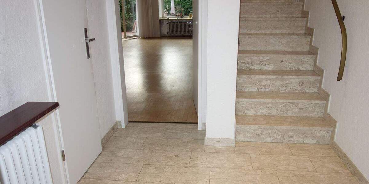 Einfamilienhaus Düsseldorf Hassels - 4 Zimmer, 128 m&sup2;, 550.000&euro; | Angebot:25665200
