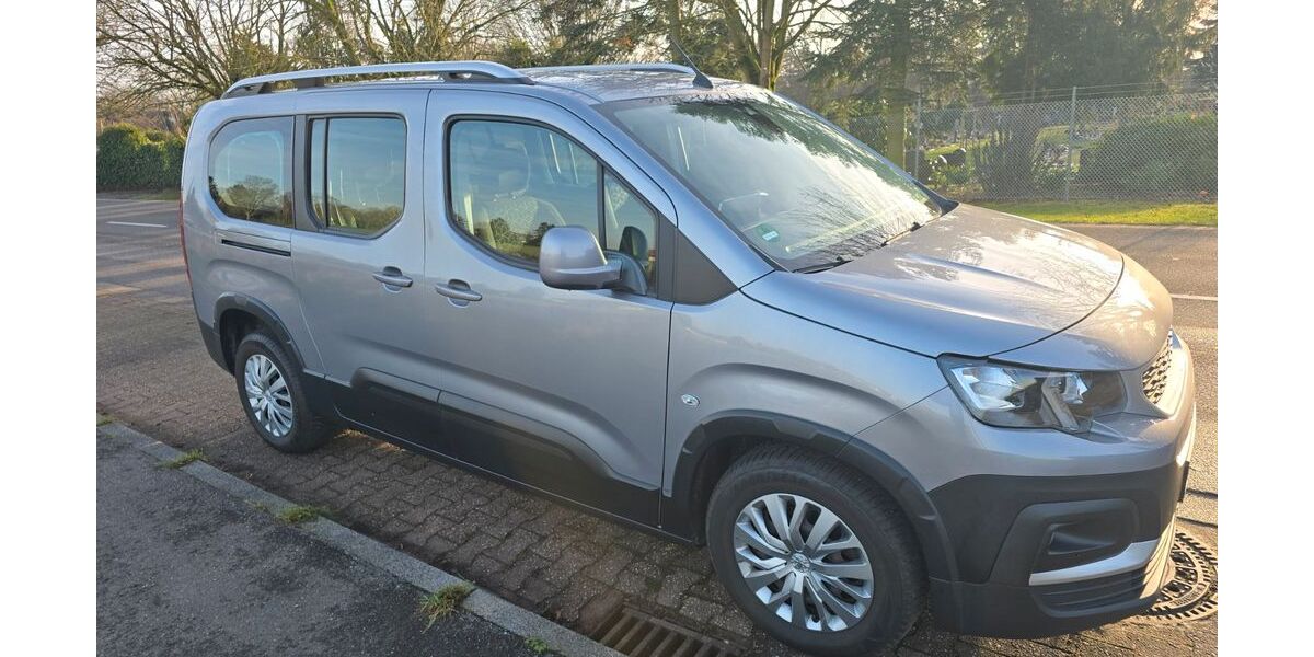 Peugeot Rifter 147.000 km 14.000 &euro; Mönchengladbach 41068