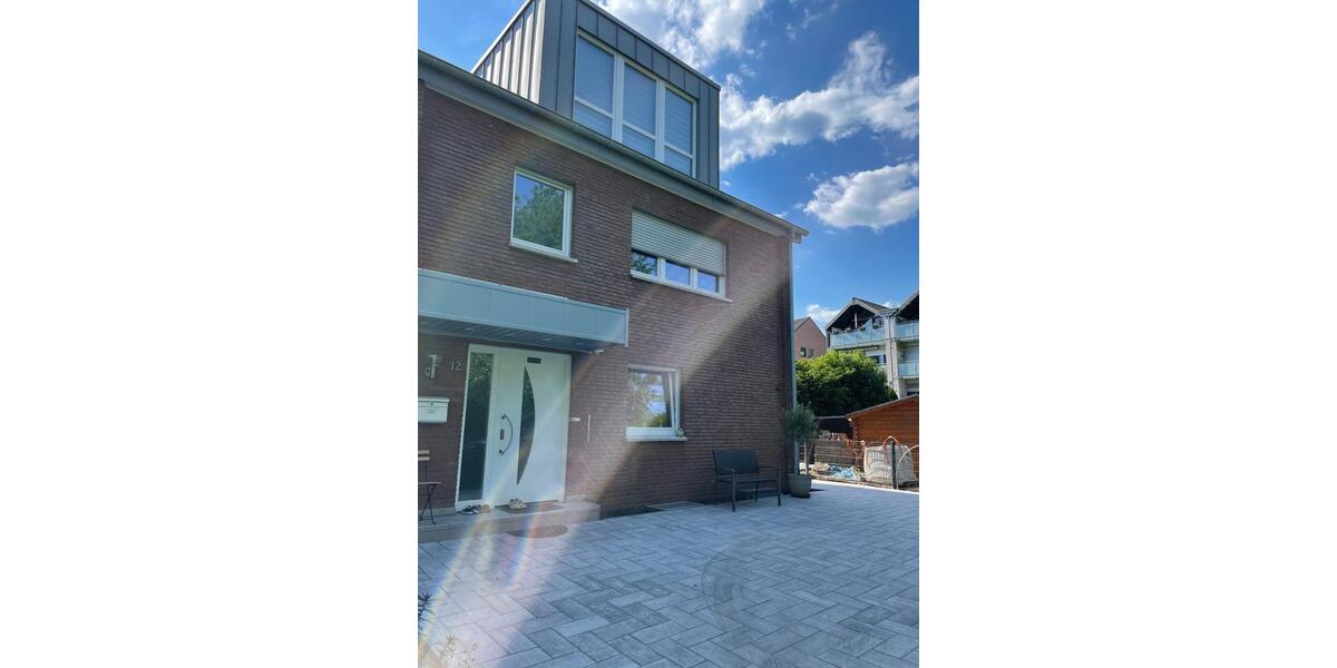 Einfamilienhaus Moers Schwafheim - 7 Zimmer, 215 m&sup2;, 675.000&euro; | Angebot:26941541