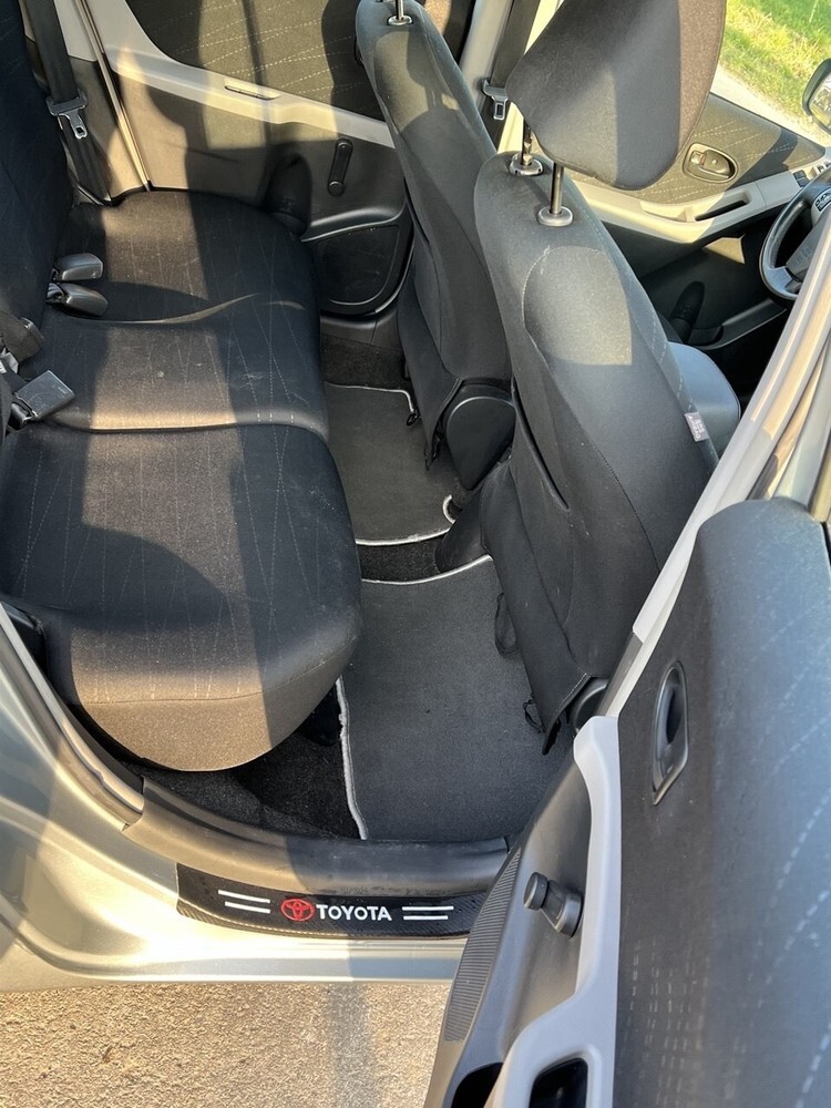 Toyota Yaris 193.000 km 4.700 € Mönchengladbach 41061