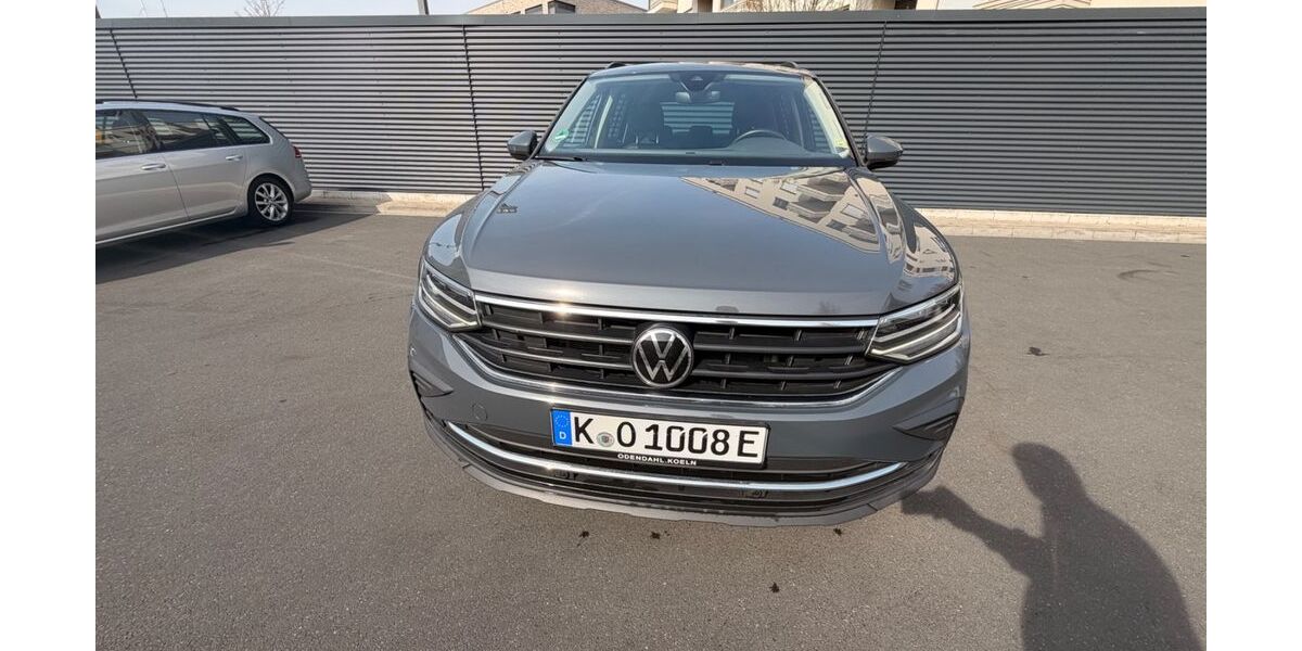 VW Tiguan 179.750 km 17.500 &euro; Hochneukirch 41363