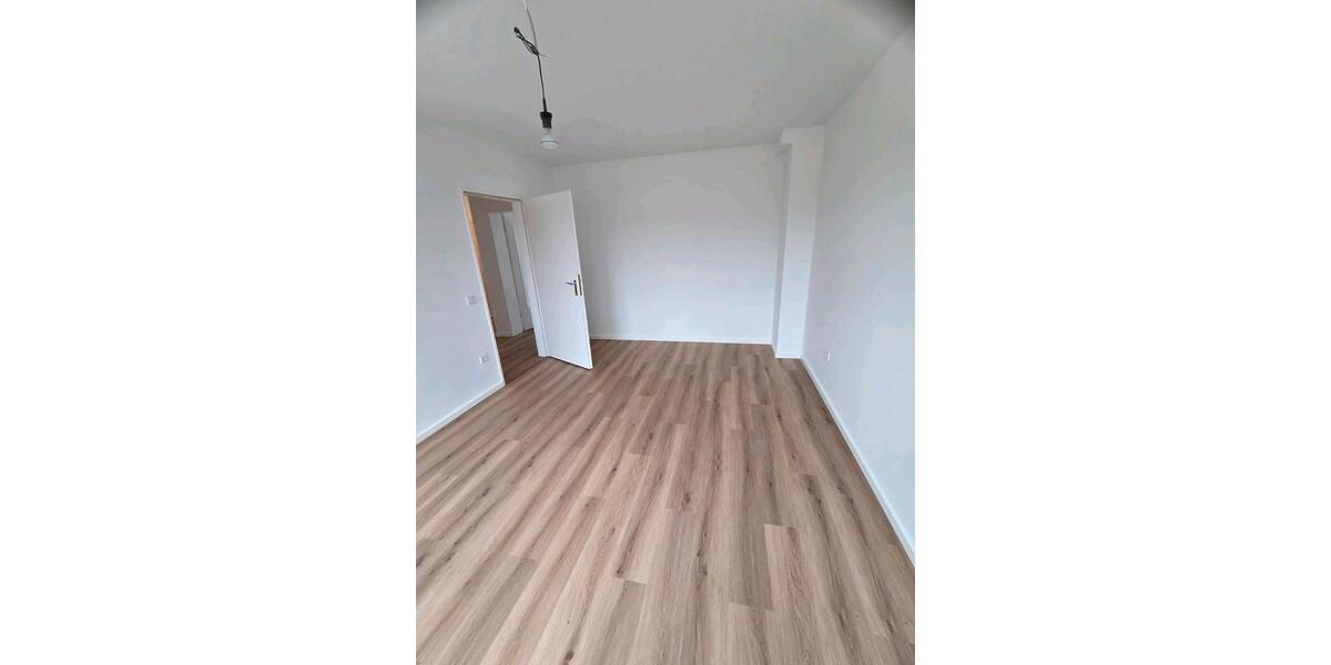 Etagenwohnung Erkrath - 3 Zimmer, 73 m&sup2;, 1.100&euro; | Angebot:25753615
