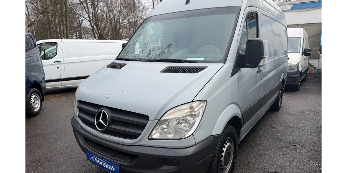 Mercedes-Benz Sprinter 196.900 km 8.990 &euro; Mülheim an der Ruhr 45472