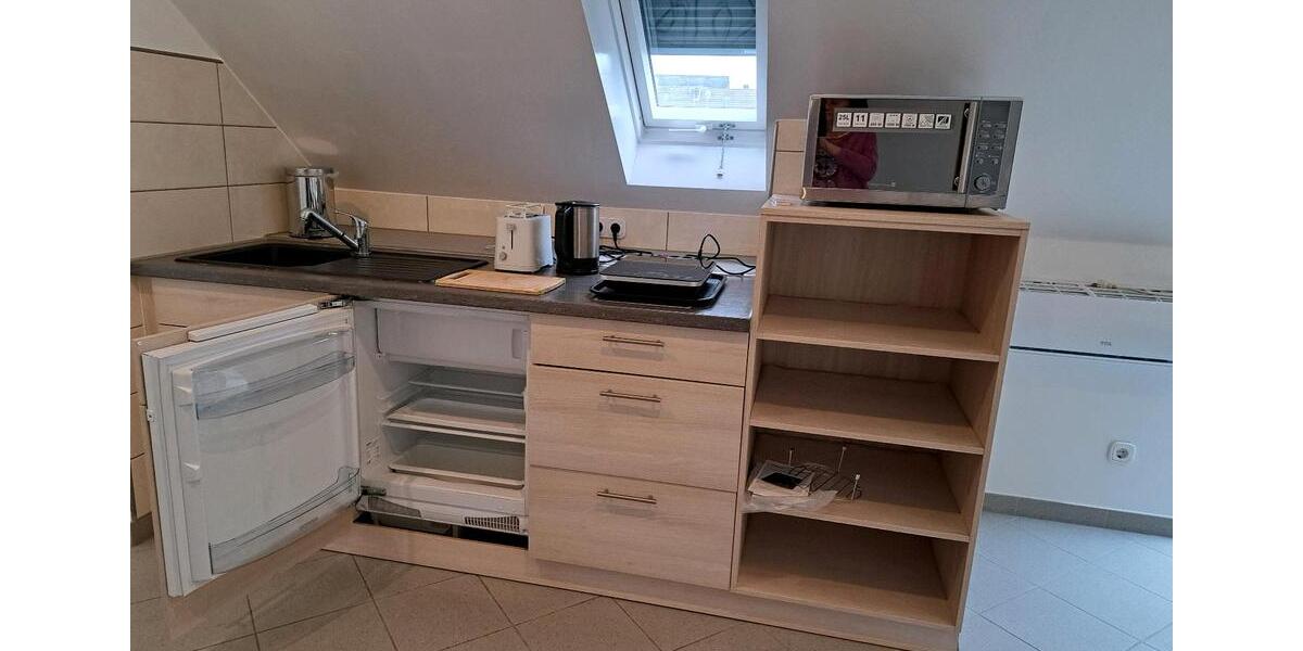 Dachgeschoßwohnung Leverkusen - 1 Zimmer, 45 m&sup2;, 650&euro; | Angebot:26262983