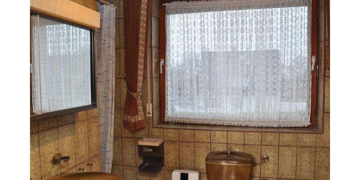 Mehrfamilienhaus, Wohnhaus Mettmann Metzkausen - 8 Zimmer, 154 m&sup2;, 489.000&euro; | Angebot:25744011