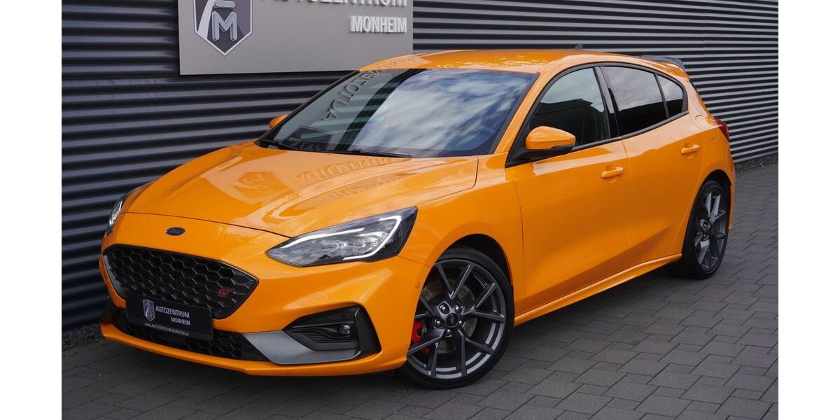 Ford Focus 54.000 km 26.990 &euro; Monheim am Rhein 40789