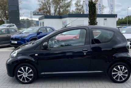 Toyota Aygo (X) 34.000 km 3.800 &euro; Düsseldorf 40211