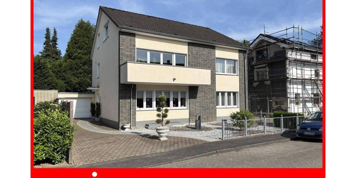 Solides Dreifamilienhaus auf Erbpachtgrundstück 8 zimmer