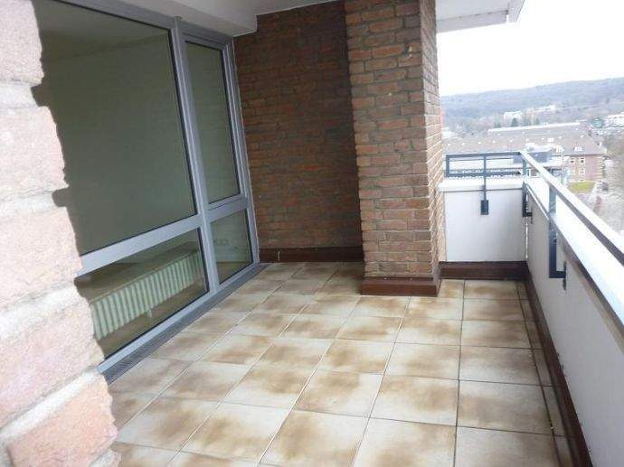 Etagenwohnung Düsseldorf Mörsenbroich - 2 Zimmer, 68 m&sup2;, 280.000&euro; | Angebot:24348098