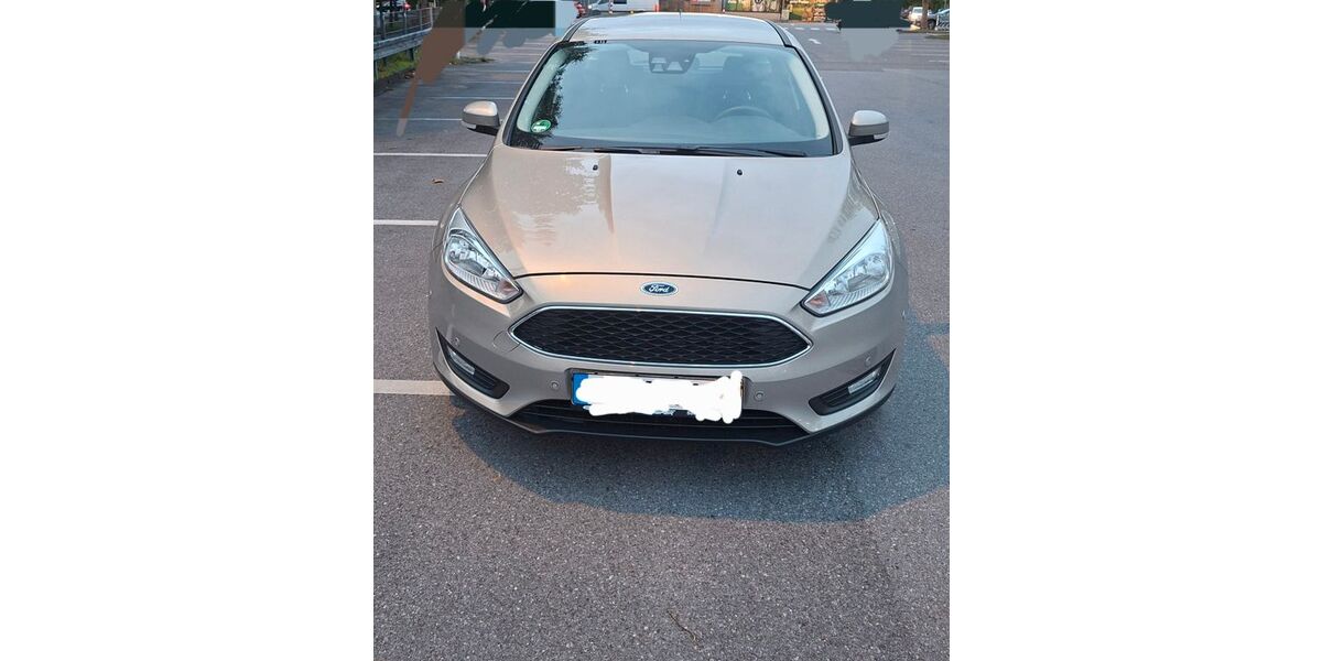 Ford Focus 20.750 km 9.300 &euro; Solingen 42651