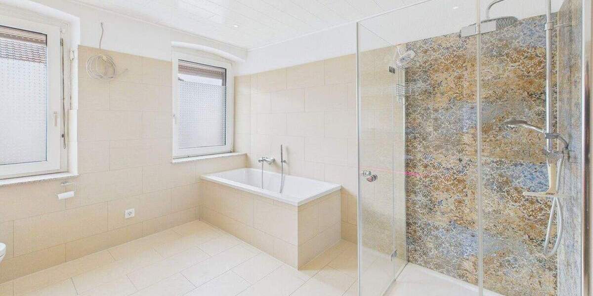 Doppelhaushälfte Bergheim Fliesteden - 8 Zimmer, 157 m&sup2;, 349.000&euro; | Angebot:24449362