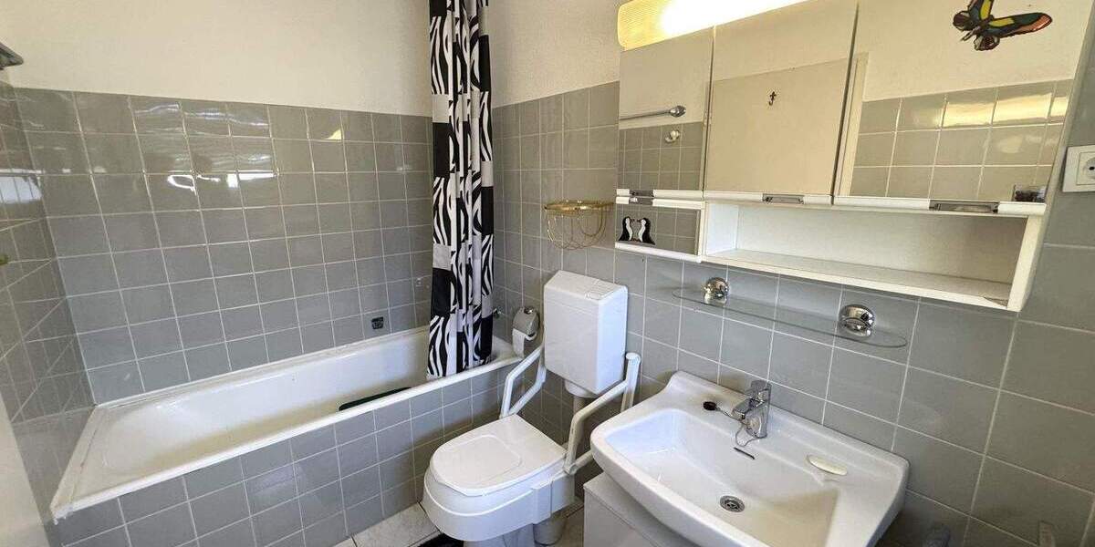 Bungalow Leverkusen Steinbüchel - 4 Zimmer, 120 m&sup2;, 469.000&euro; | Angebot:25665884