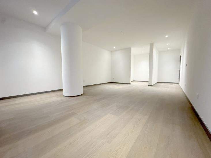 Etagenwohnung Oberhausen Altstadt-Süd - 2 Zimmer, 127 m&sup2;, 1.250&euro; | Angebot:25142156