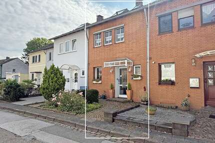 Haus zum Kaufen in Duisburg 245.000 € 83.72 m²