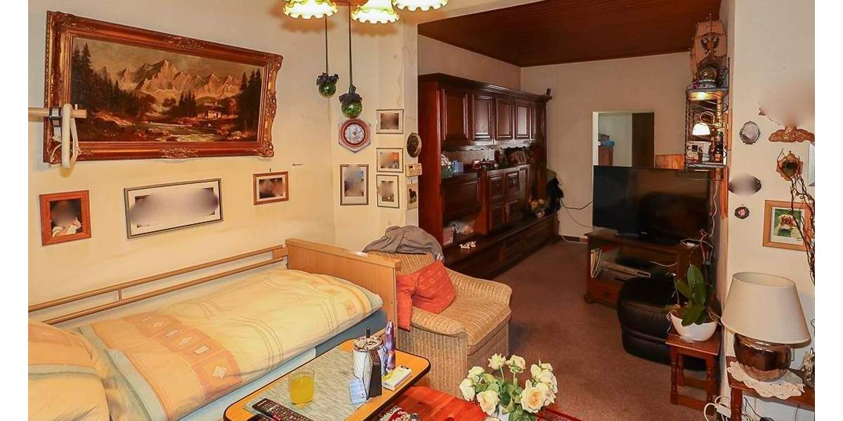 Historischer Altbestand: Umbau - Neubau - Erweiterung 6 zimmer