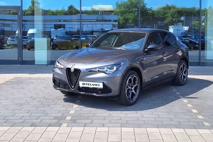 Alfa Romeo Stelvio 4.900 km 49.900 &euro; Oberhausen 46049