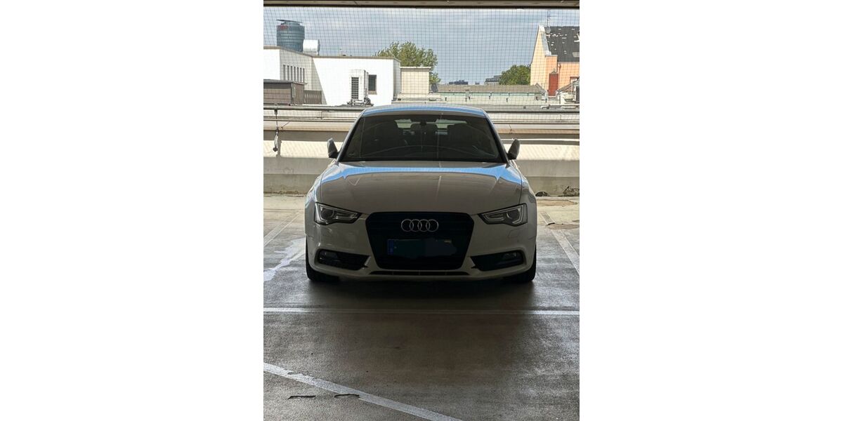 Audi A5 208.135 km 10.490 &euro; Solingen 42651