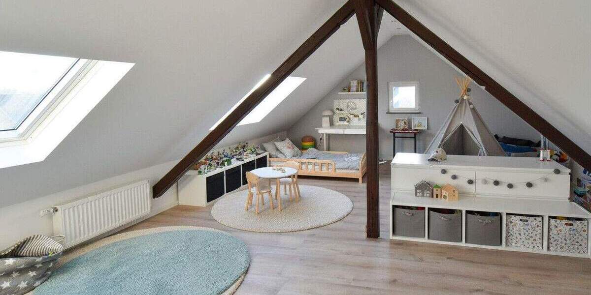 Modernisiertes Raumwunder mit 463 m² Grundstück, 3-fach Glas & FB - Heizung in Toplage von Buchholz 4 zimmer