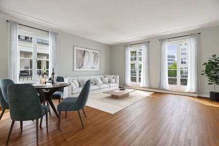 Wohnung zum Kaufen in Düsseldorf 995.000 € 120 m²