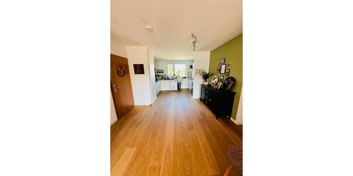 Einzugsfertige moderne Eigentumswohnung 4 zimmer