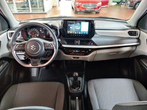 Suzuki Swift Comfort Mild Hybrid Klima met. Alu 4.664 km 15.870 € HAAN 42781