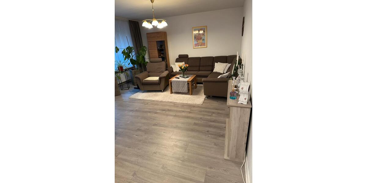 Etagenwohnung Monheim am Rhein - 3 Zimmer, 78 m&sup2;, 1.435&euro; | Angebot:25721967