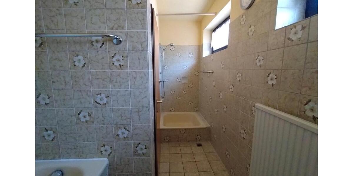 Reihenhaus Düsseldorf Stadtbezirk 10 - 3 Zimmer, 114 m&sup2;, 1.700&euro; | Angebot:26374925