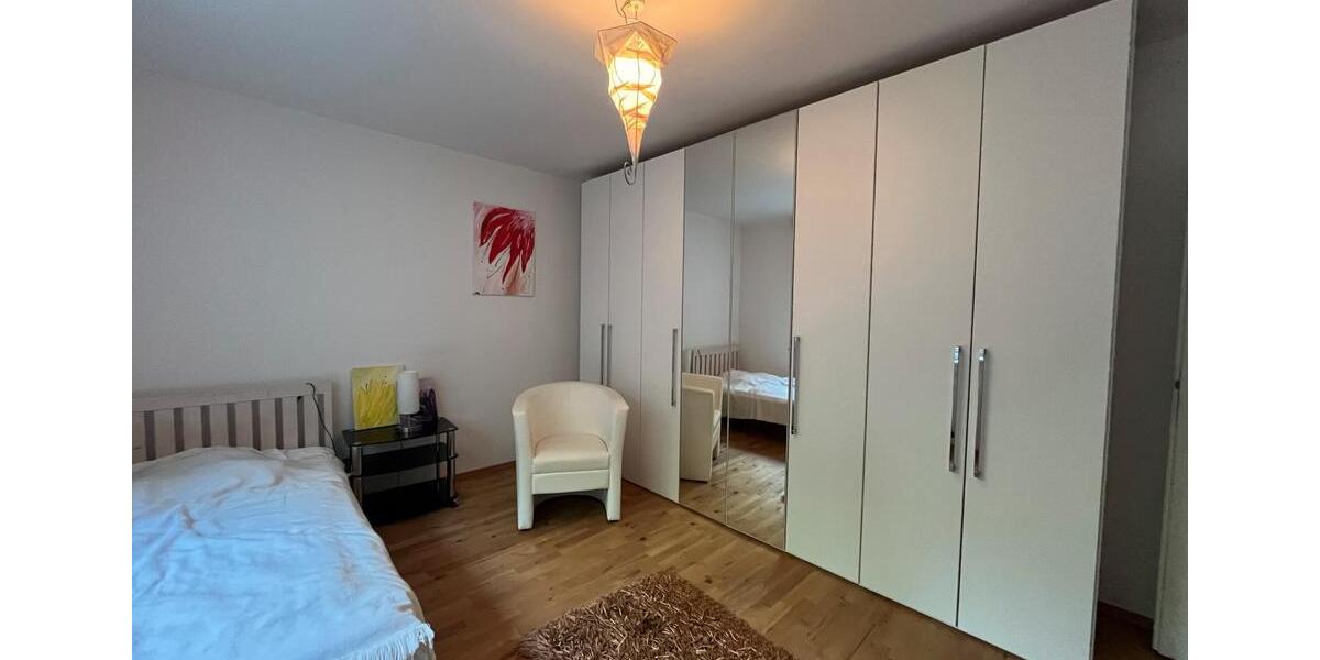 Etagenwohnung Grevenbroich - 1 Zimmer, 40 m&sup2;, 440&euro; | Angebot:25794752