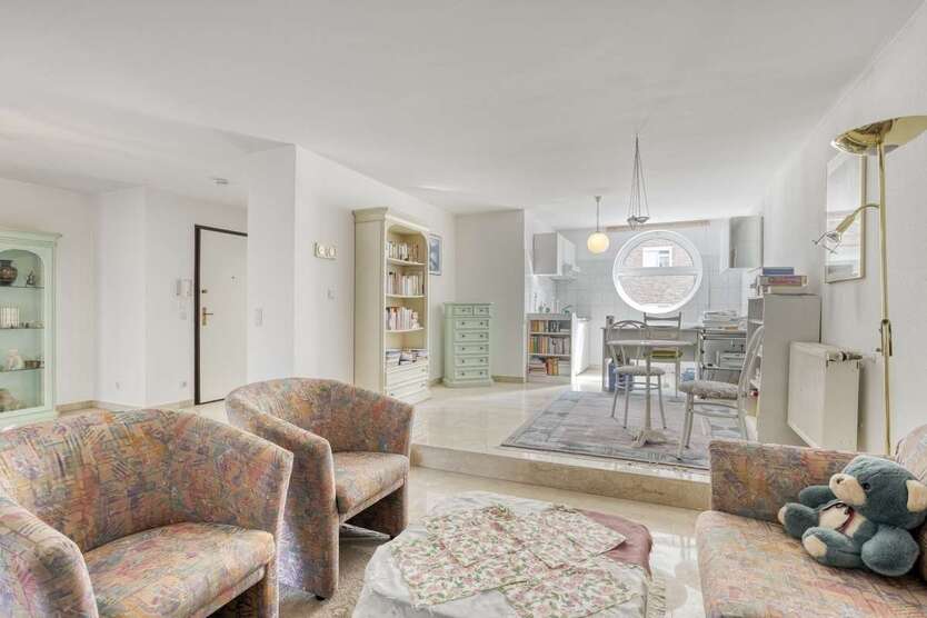 Wohnung zum Kaufen in Solingen 169.900 € 77.53 m² 2 zimmer