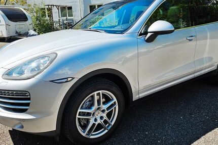 Porsche Cayenne 218.190 km 16.900 &euro; Wuppertal 42285