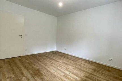 Wohnung Mülheim Broich - 3 Zimmer, 76 m&sup2;, 460&euro; | Angebot:26527773