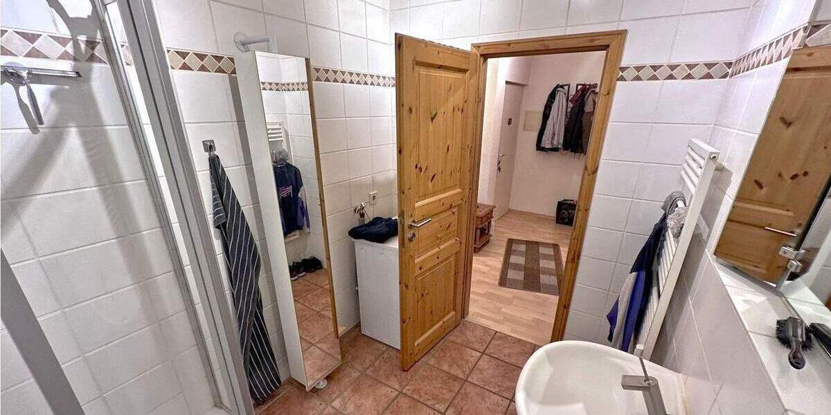 Etagenwohnung Duisburg Neudorf-Nord - 3 Zimmer, 69 m&sup2;, 149.000&euro; | Angebot:24635514