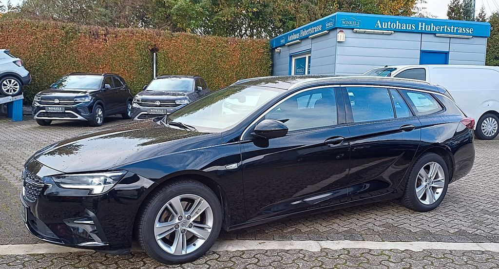 Opel Insignia 68.000 km 16.480 € Essen 45307