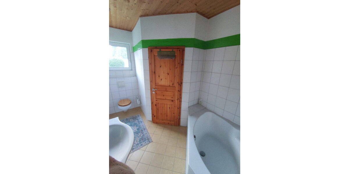 Einfamilienhaus Solingen Ohligs-Aufderhöhe - 5 Zimmer, 148 m&sup2;, 1.150&euro; | Angebot:26330469