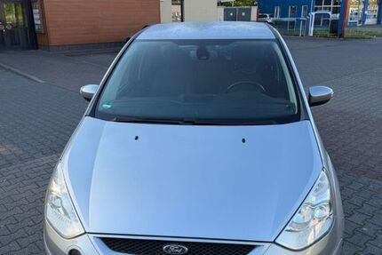 Ford S-Max 230.000 km 3.200 &euro; Moenchengladbach 41239