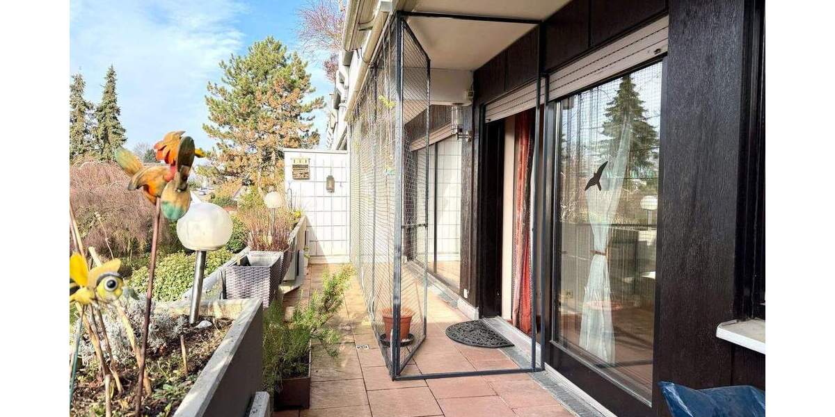 Etagenwohnung Düsseldorf Unterbach - 4 Zimmer, 109 m&sup2;, 359.000&euro; | Angebot:25687320