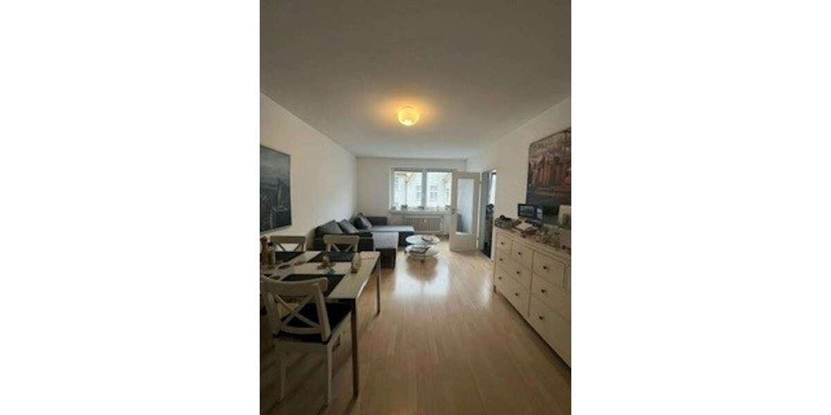 Zimmer Düsseldorf Derendorf - 1 Zimmer, 1.200&euro; | Angebot:26453637