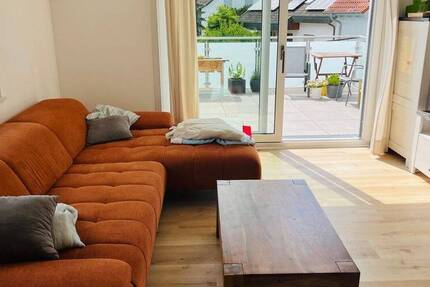 Willkommen in Ihrer großzügigen Wohnung mit Neubaucharakter
