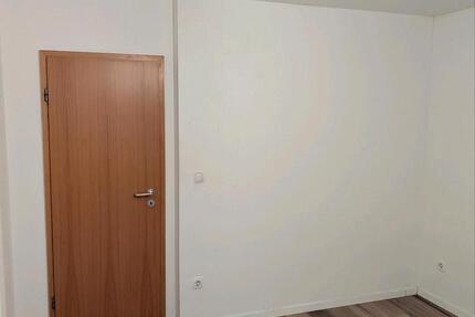Gemütliche 2,5-Zimmer-Dachgeschosswohnung ab 20. Februar frei 2.5 zimmer